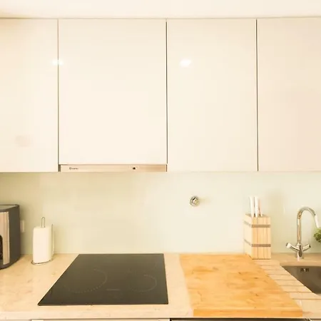 ❀ Bistro Townhouse Downtown Lisbon-6rooms W Ac/tv Διαμέρισμα