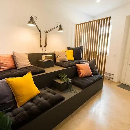 ❀ Bistro Townhouse Downtown Lisbon-6rooms W Ac/tv Lisbona
