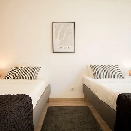 ❀ Bistro Townhouse Downtown Lisbon-6rooms W Ac/tv * Lisbona