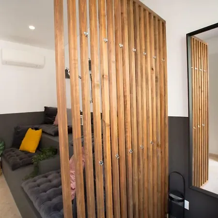 Appartamento ❀ Bistro Townhouse Downtown Lisbon-6rooms W Ac/tv